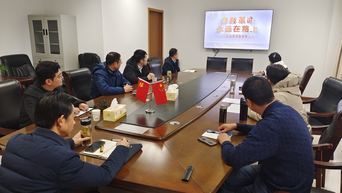 ���йۿ���ʾ����Ƭ